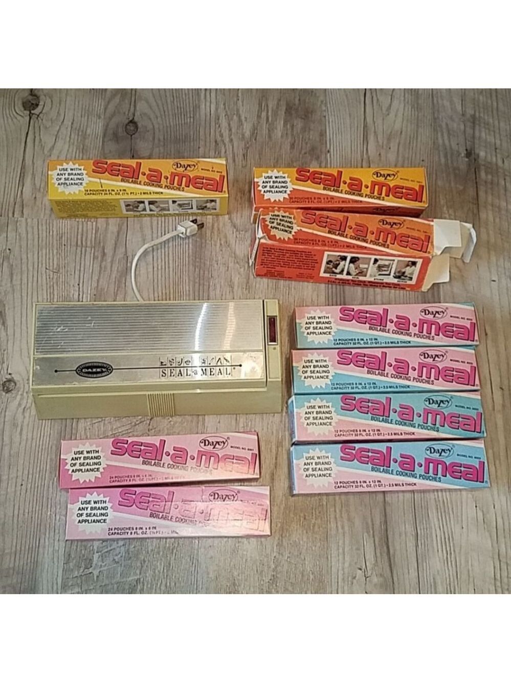 Dazey Seal a Meal Machine with 7 Pouches Boxes Vintage